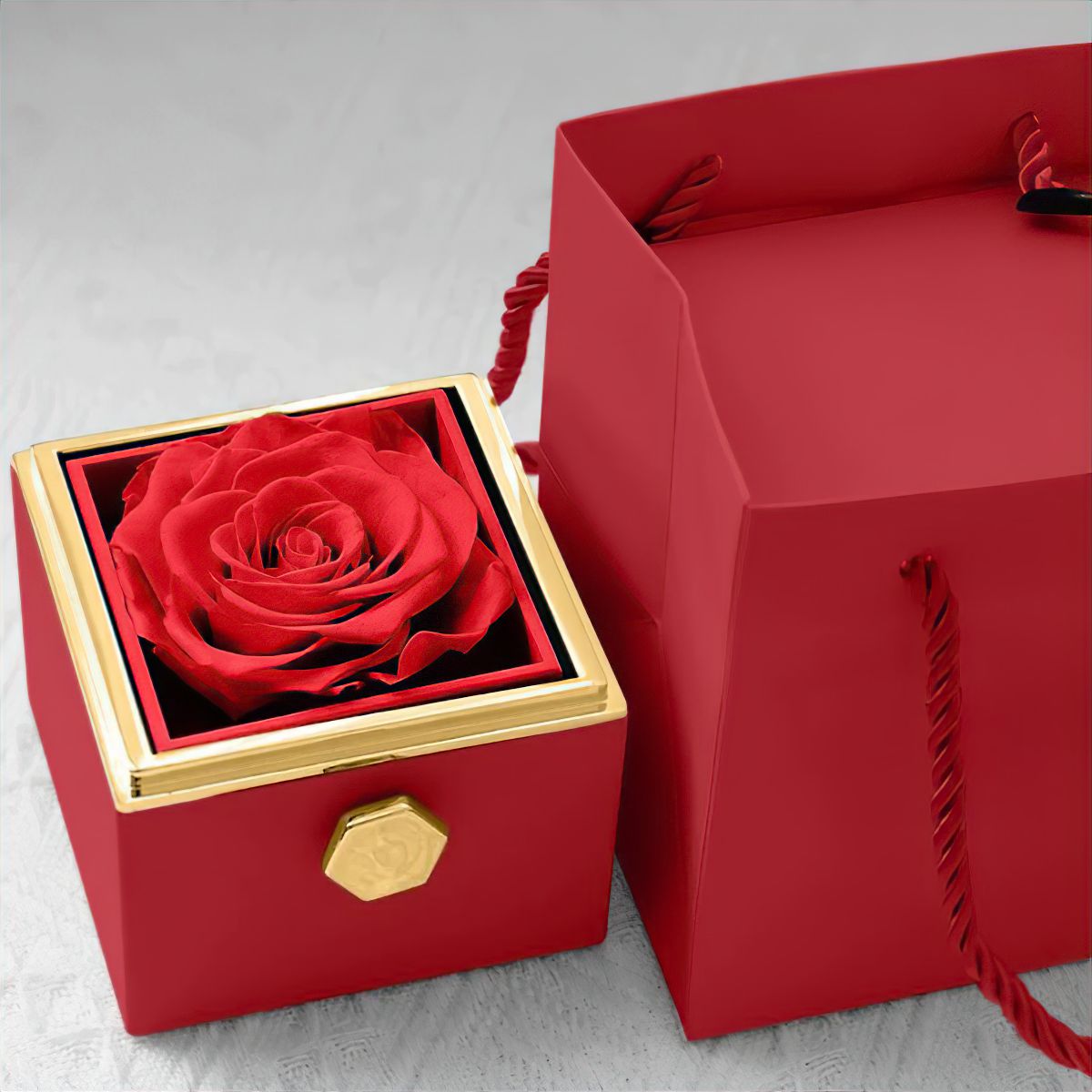 Eternal Rose Box With Engraved Hearts Necklace - Valentines